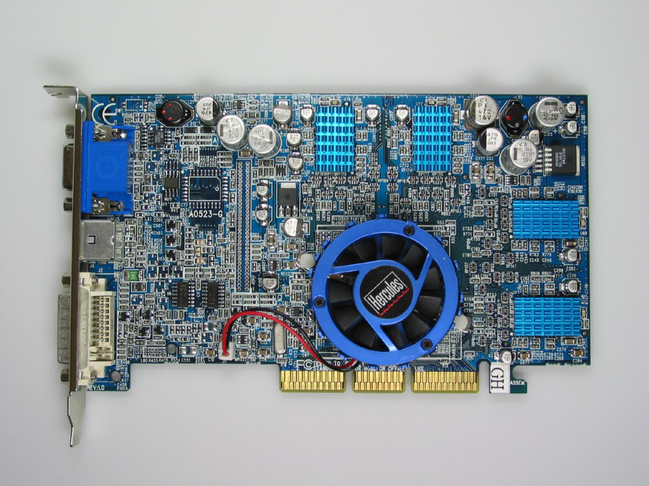 [18/07/2002] Radeon 9000 von Hercules